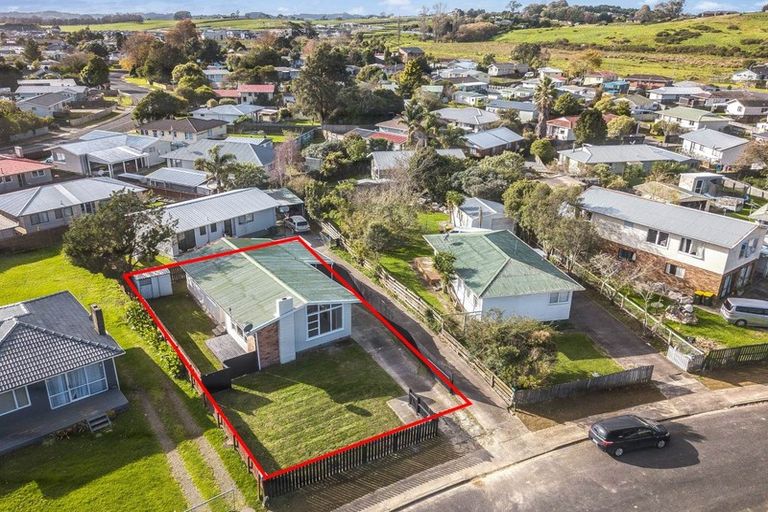 Photo of property in 1/11 President Avenue, Papakura, 2110