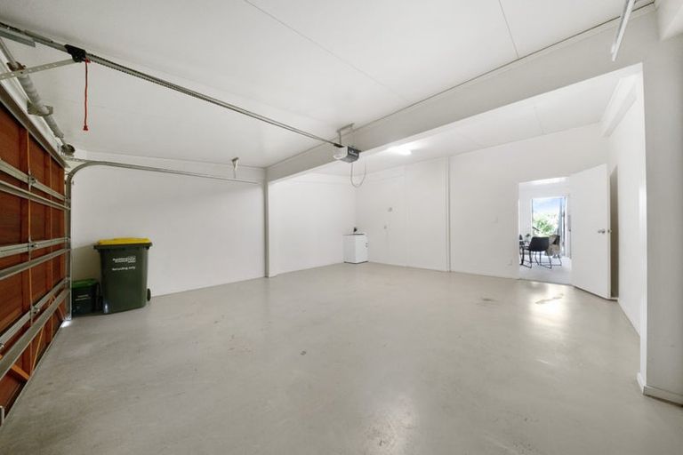 Photo of property in 3 Merlot Lane, Pukekohe, 2120