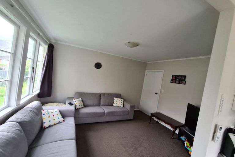 Photo of property in 125 Molesworth Street, Taita, Lower Hutt, 5011
