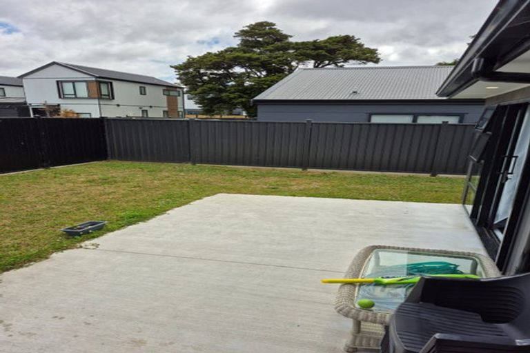 Photo of property in 26 Castletown Street, Wallaceville, Upper Hutt, 5018