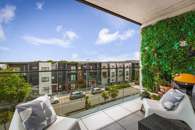 Photo of property in 203/2 Onekiritea Road, Hobsonville, Auckland, 0616