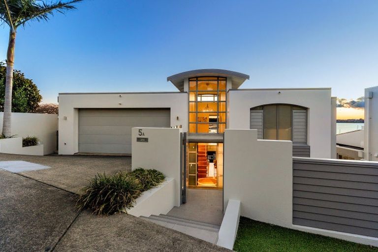 Photo of property in 5a Bucklands Beach Road, Bucklands Beach, Auckland, 2012