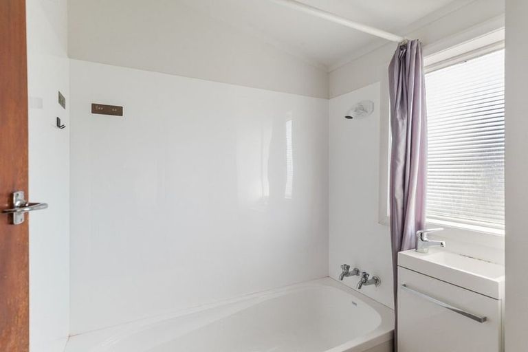 Photo of property in 11 Mahoe Street, Levin, 5510