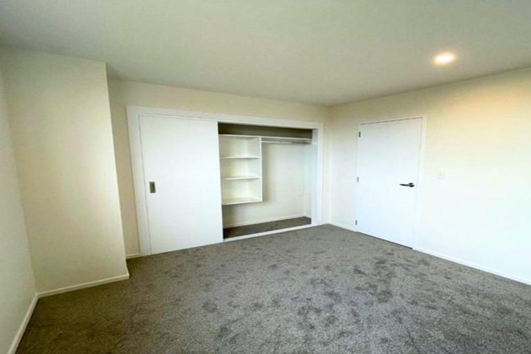 Photo of property in 6a Poruru Close, Papakura, 2110