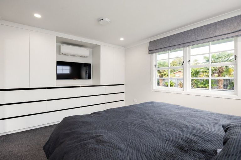 Photo of property in 18 Amanda Avenue, Dinsdale, Hamilton, 3204