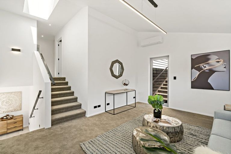 Photo of property in 120a Matipo Road, Te Atatu Peninsula, Auckland, 0610