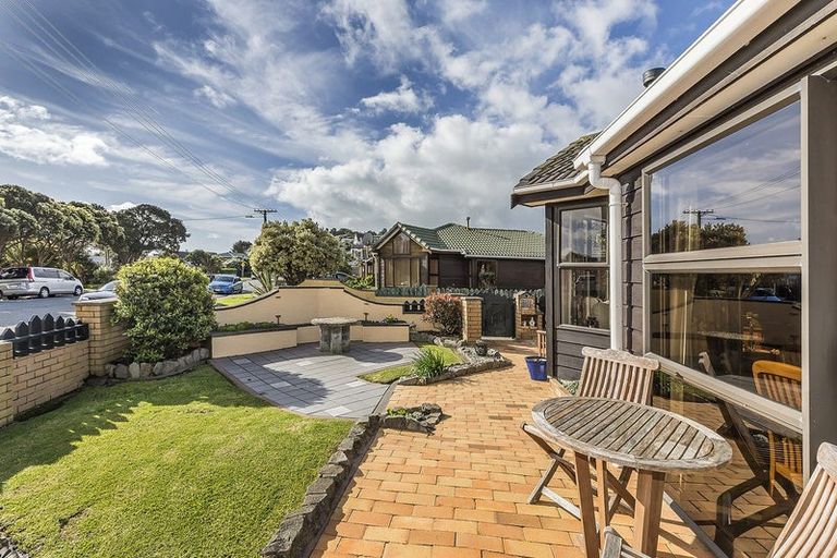 Photo of property in 4-u1 Richard Street, Titahi Bay, Porirua, 5022