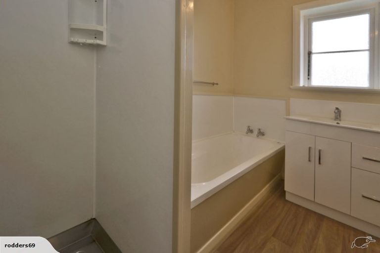 Photo of property in 18 Thomas Street, Linwood, Christchurch, 8062