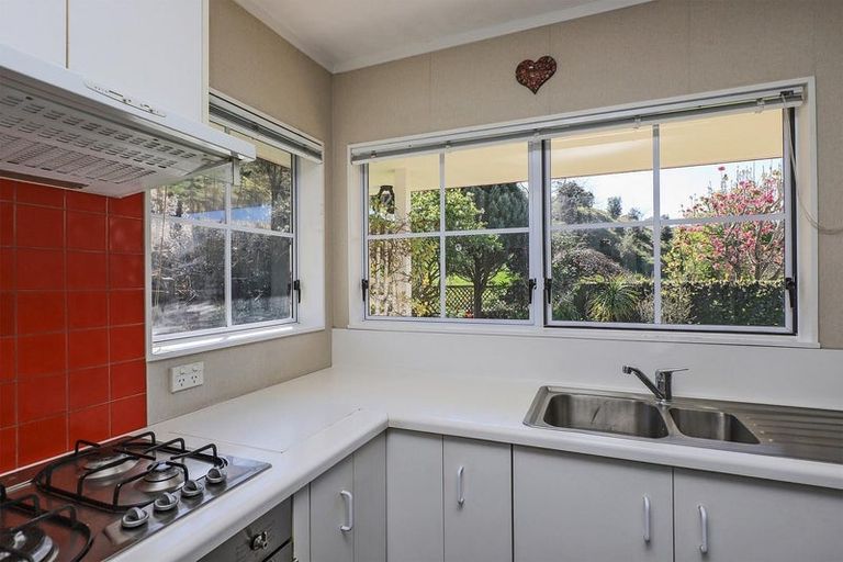 Photo of property in 84 O'dowd Road, Taradale, Napier, 4112