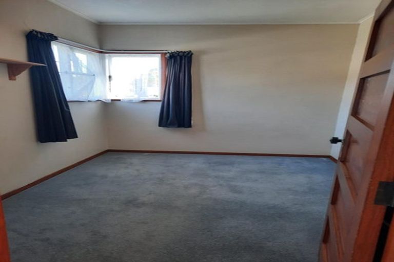 Photo of property in 23 Hall Crescent, Epuni, Lower Hutt, 5011