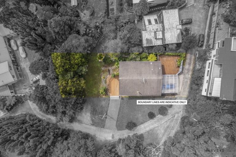 Photo of property in 201 Godley Road, Titirangi, Auckland, 0604