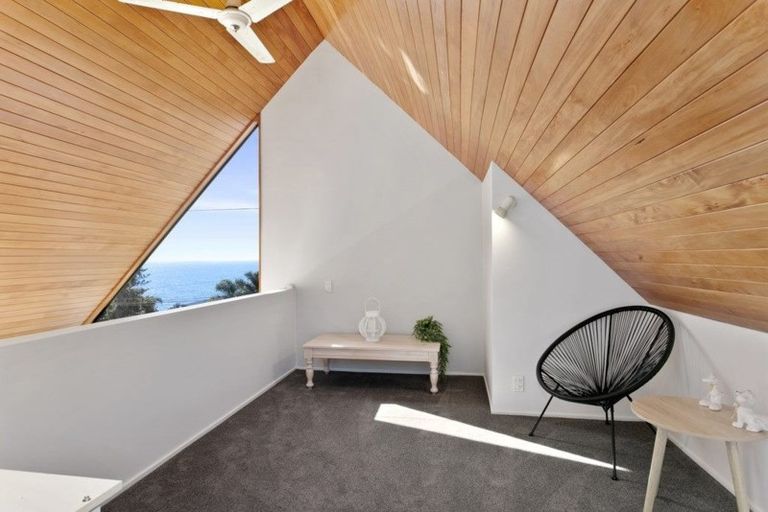 Photo of property in 1/36 Rothesay Bay Road, Rothesay Bay, Auckland, 0630
