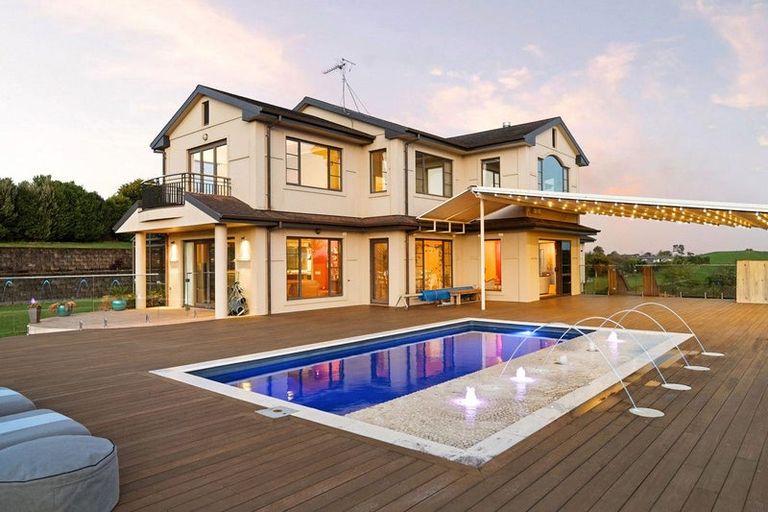 Photo of property in 21 Stonebridge Road, Temple View, Hamilton, 3289