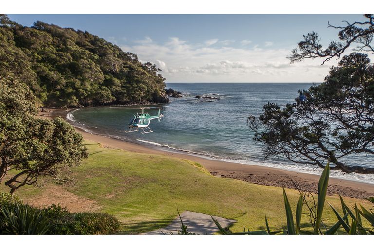 Photo of property in 354 Rockell Road, Whananaki, Hikurangi, 0181