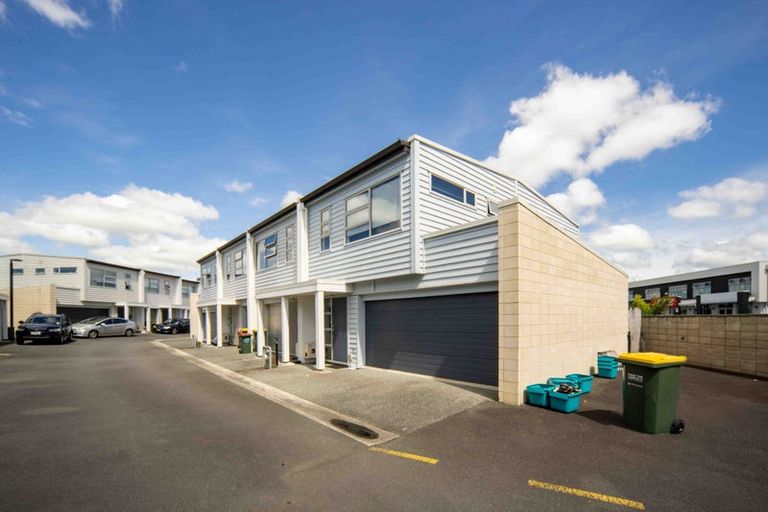 Photo of property in 2 Portland Lane, Chartwell, Hamilton, 3210