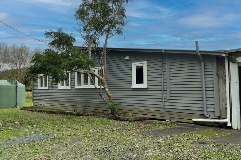 Photo of property in 3132 Kaipara Coast Highway, Glorit, Warkworth, 0984