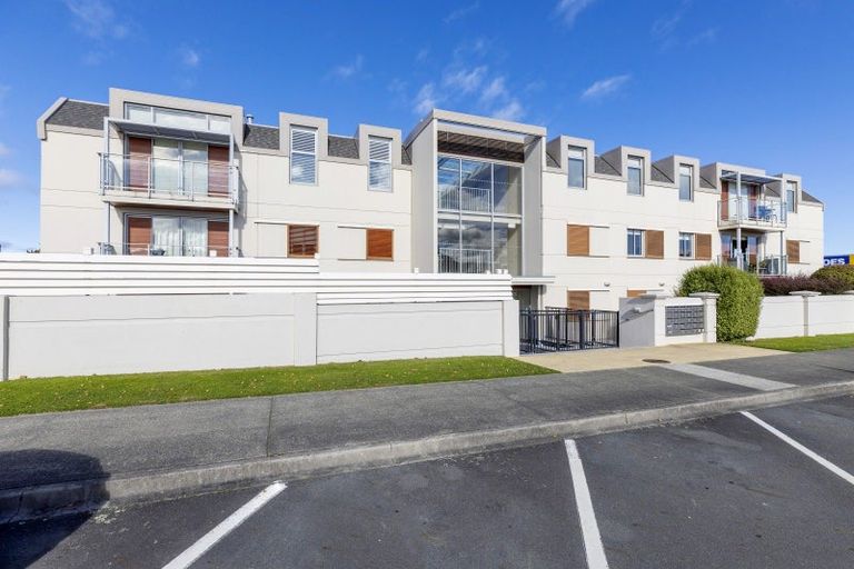 Photo of property in 101 On Roberts, 2/101 Roberts Street, Taupo, 3330