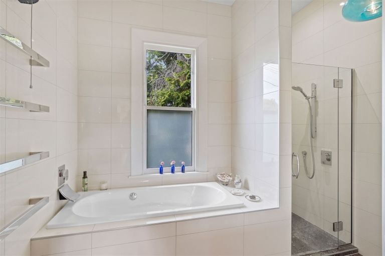 Photo of property in 53 Beckford Road, Saint Martins, Christchurch, 8022