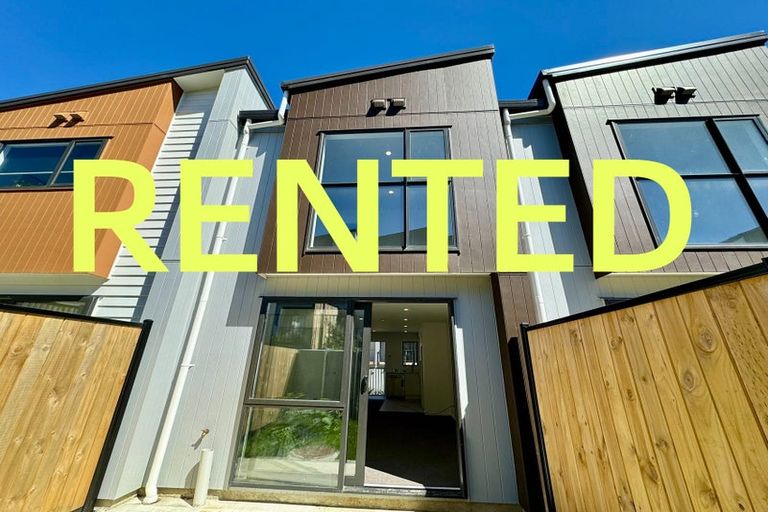 Photo of property in 8 Raupeti Lane, Henderson, 0612