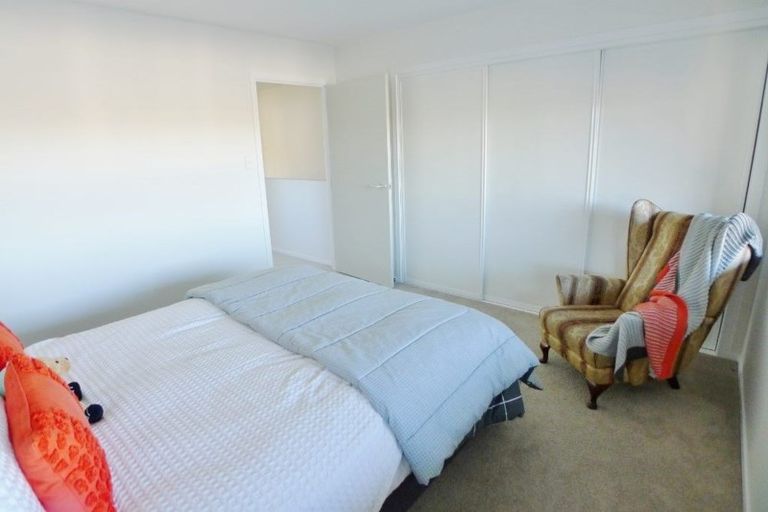 Photo of property in 51 Rangihina Road, Hobsonville, Auckland, 0616