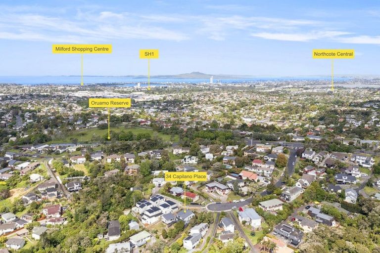 Photo of property in 34 Capilano Place, Glenfield, Auckland, 0629