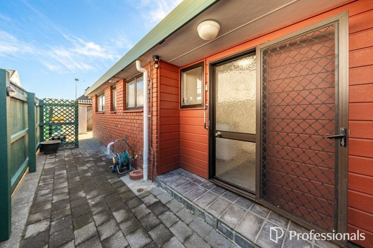 Photo of property in 65 Totara Crescent, Woburn, Lower Hutt, 5011
