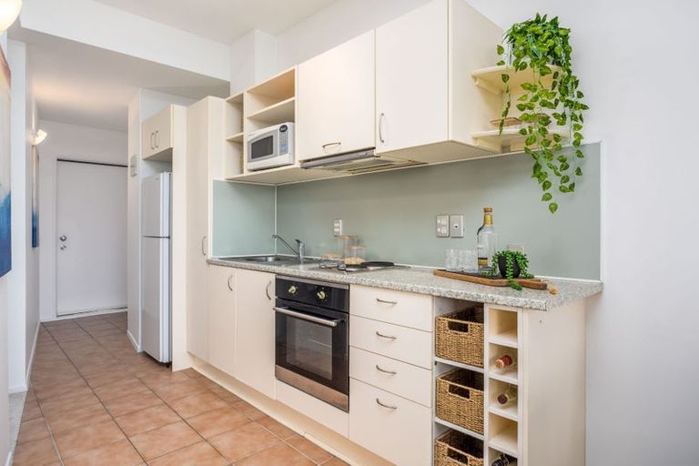 Photo of property in The Grange, 99/92 Bush Road, Albany, Auckland, 0632