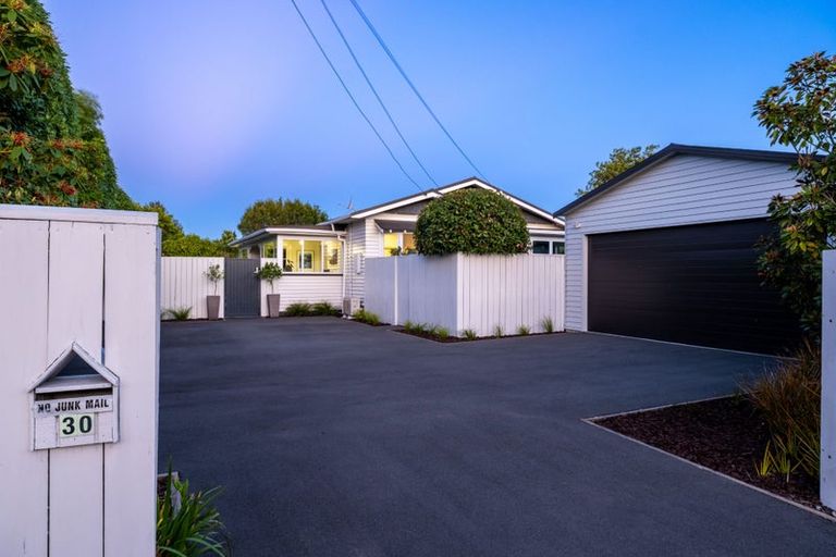 Photo of property in 30 Windermere Road, Papanui, Christchurch, 8053