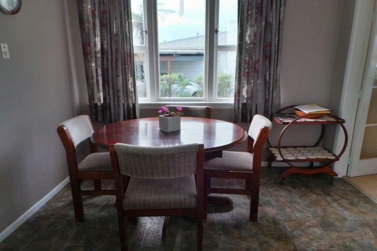 Photo of property in 25 Fairfield Road, Levin, 5510