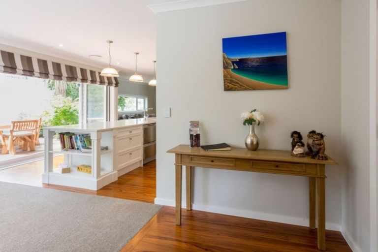 Photo of property in 183 Main Street, Greytown, 5712