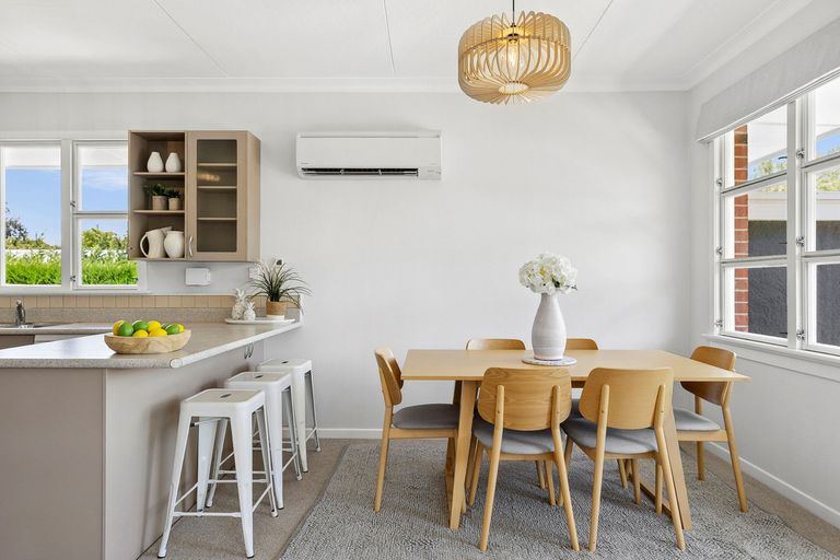 Photo of property in 102 Sunderland Street, Clyde, 9330