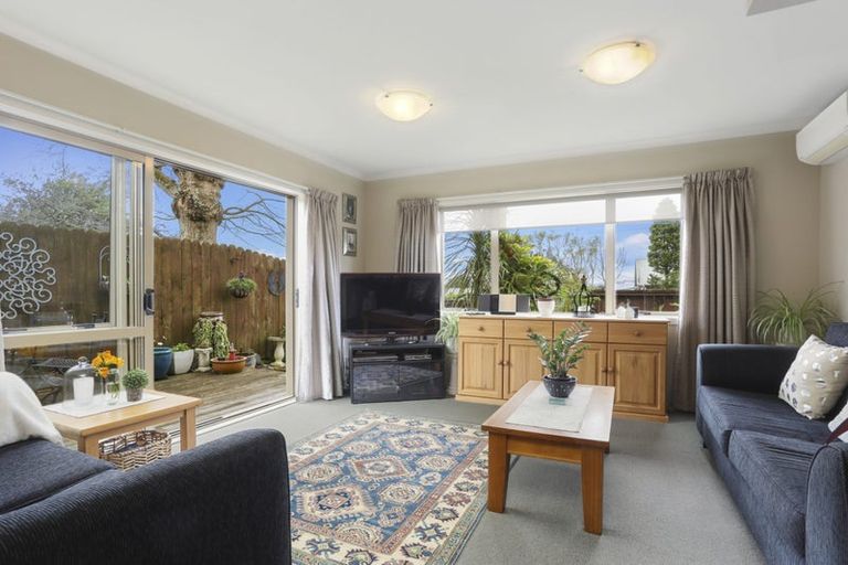 Photo of property in 3/107 Helvetia Road, Pukekohe, 2120