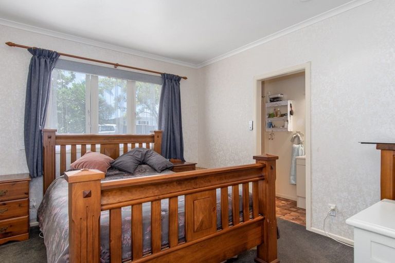 Photo of property in 12 Malyon Street, Te Puke, 3119