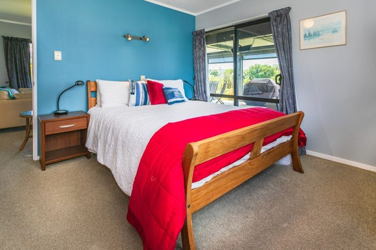 Photo of property in 65 Grange Road, Hahei, Whitianga, 3591