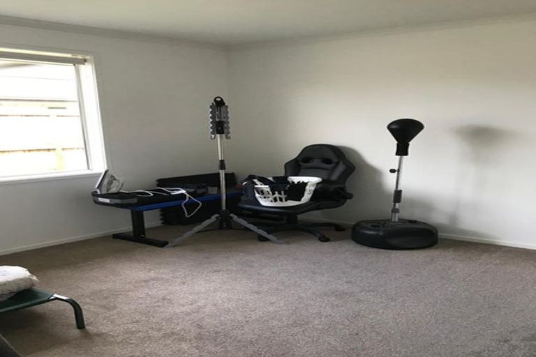 Photo of property in 12 Matawai Puna Drive, Pukekohe, 2120