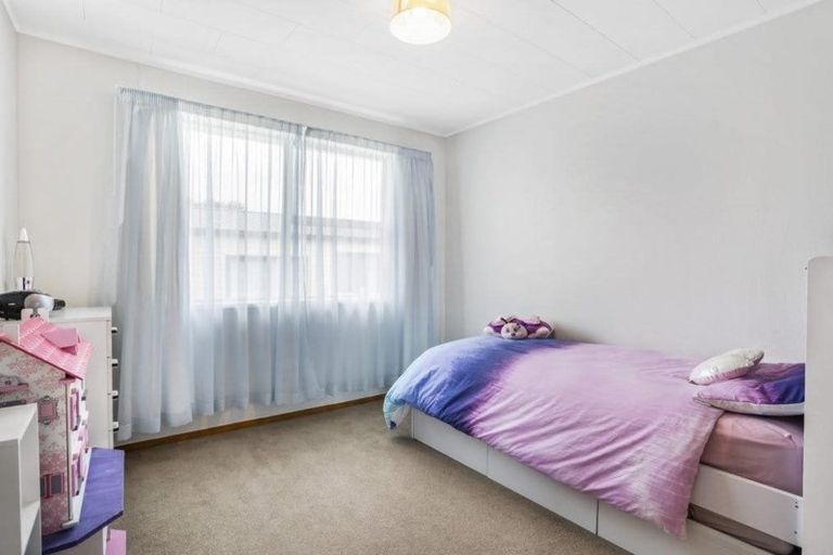 Photo of property in 83 Walworth Avenue, Pakuranga Heights, Auckland, 2010