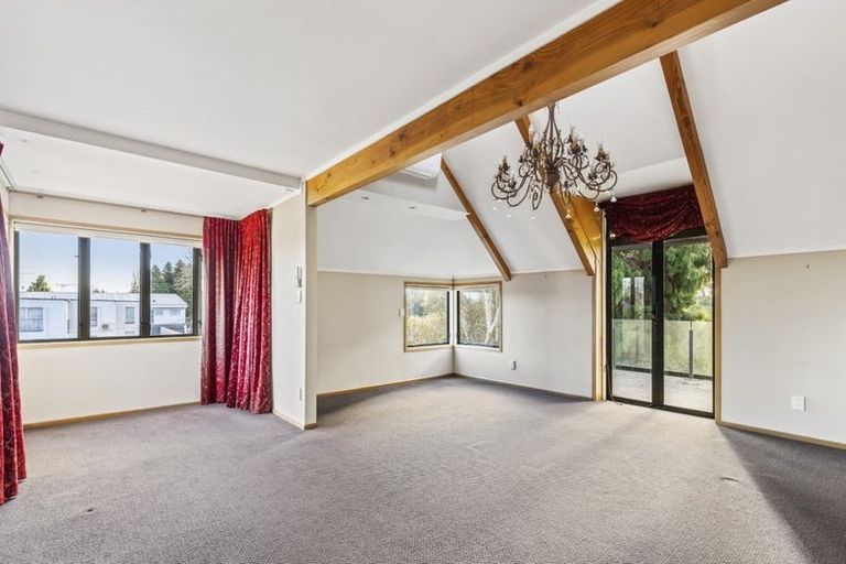 Photo of property in 24 Dawson Street, Hamilton East, Hamilton, 3216