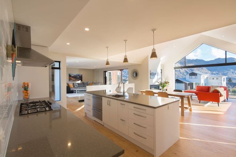 Photo of property in 12 Stevenson Way, Rangatira Park, Taupo, 3330