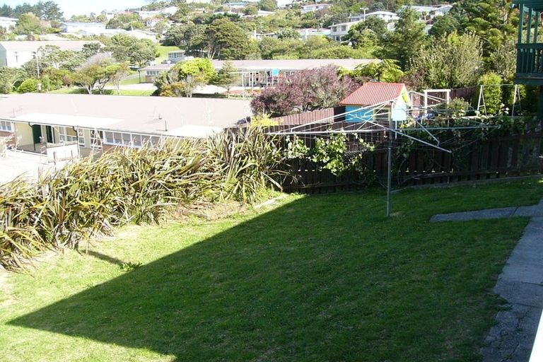 Photo of property in 8 Mark Avenue, Paparangi, Wellington, 6037