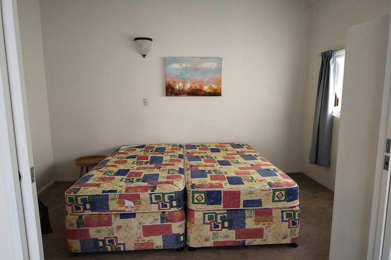 Photo of property in 7 Nui Mana Place, Te Atatu South, Auckland, 0610