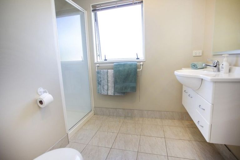 Photo of property in 317 Linton Crescent, Whangamata, 3620