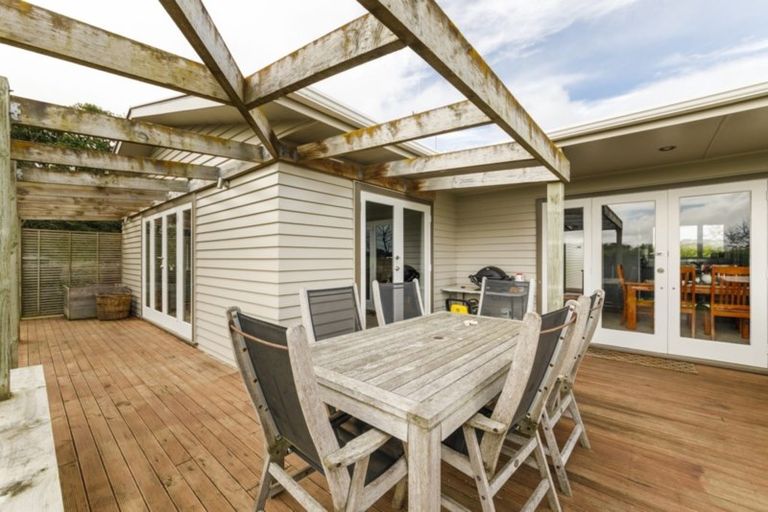Photo of property in 284 Tangimoana Road, Ohakea, Palmerston North, 4479