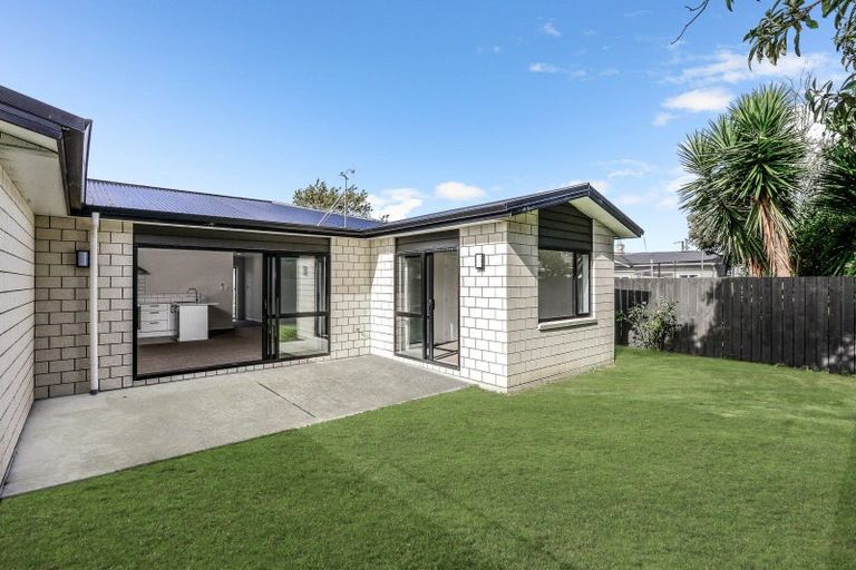 Photo of property in 17u1 Walter Street, Fairfield, Hamilton, 3214