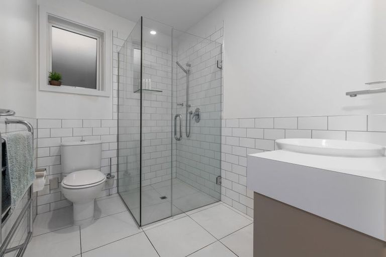 Photo of property in 13 Karekare Road, Raumati South, Paraparaumu, 5032