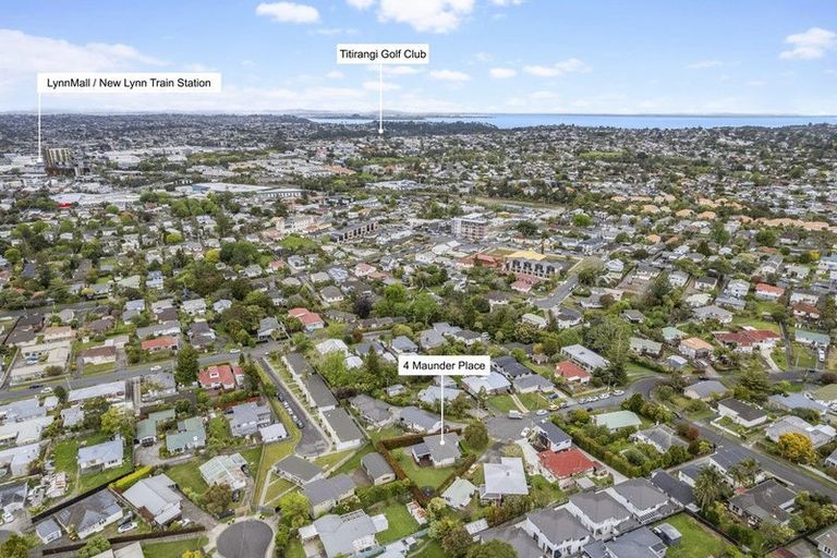 Photo of property in 4 Maunder Place, New Lynn, Auckland, 0600
