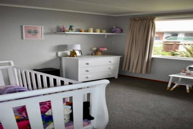 Photo of property in 29 Domett Street, Westport, 7825