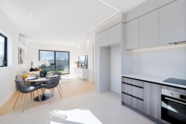 Photo of property in 37 Turret Lane, Hobsonville, Auckland, 0616