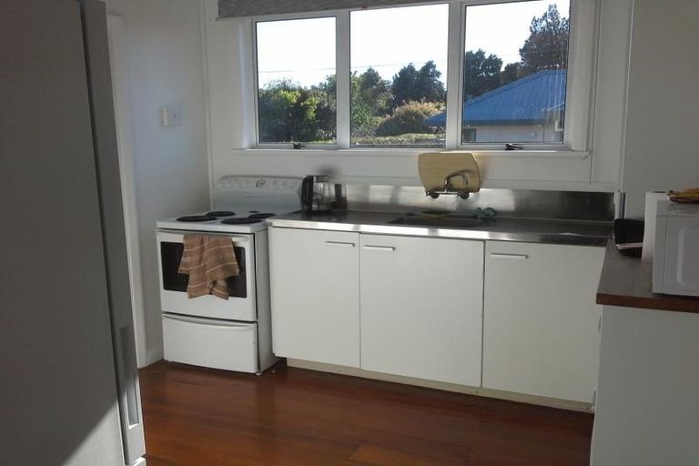 Photo of property in 83 Brooklands Road, Brooklands, New Plymouth, 4310