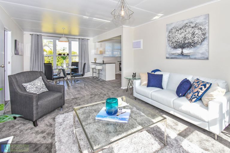 Photo of property in 51 Tua Place, Favona, Auckland, 2024