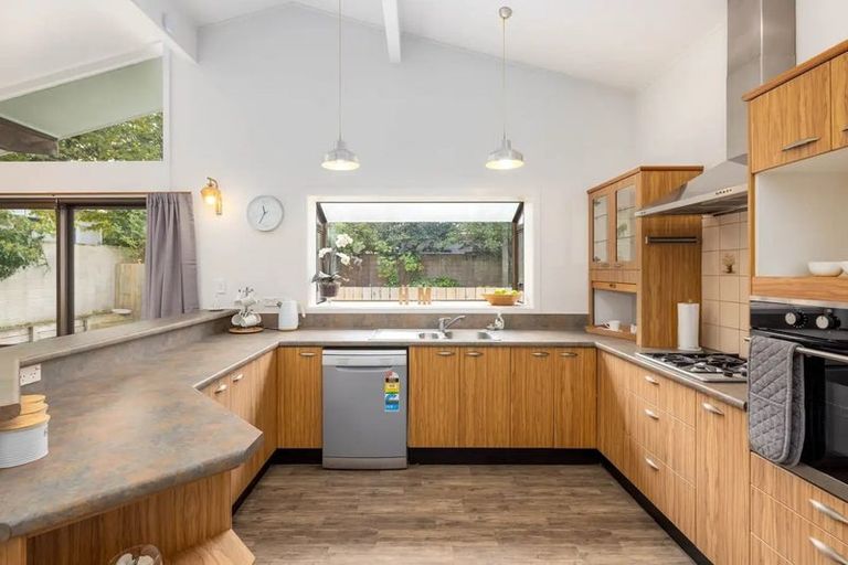 Photo of property in 311a New Brighton Road, Burwood, Christchurch, 8083